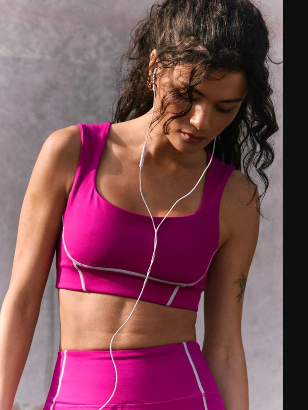 FP Movement Women Berry Blitz You're A Peach Sports Bra Size S NWOT
